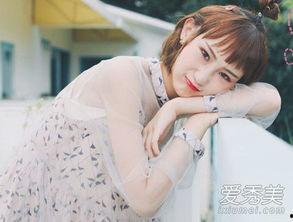 陈雪凝的个人资料,青春旋律中的独立歌手