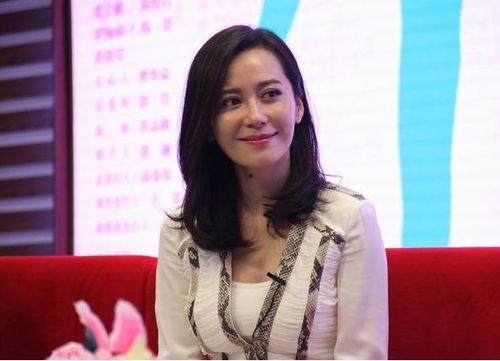 中年女人娱乐圈名字,中年女人在娱乐圈的璀璨人生