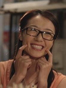 演员小鱼,光影交织下的璀璨星途